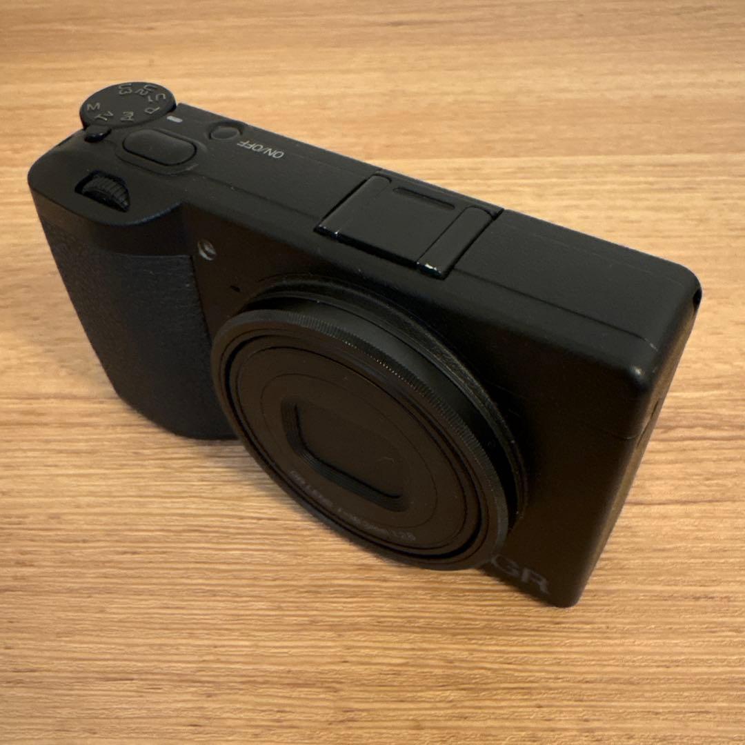 RICOH GR III デジタルカメラ