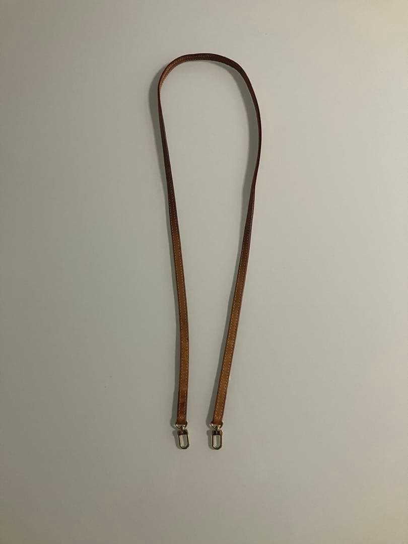 LOUIS VUITTON LV ルイヴィトン　ショルダーストラップ