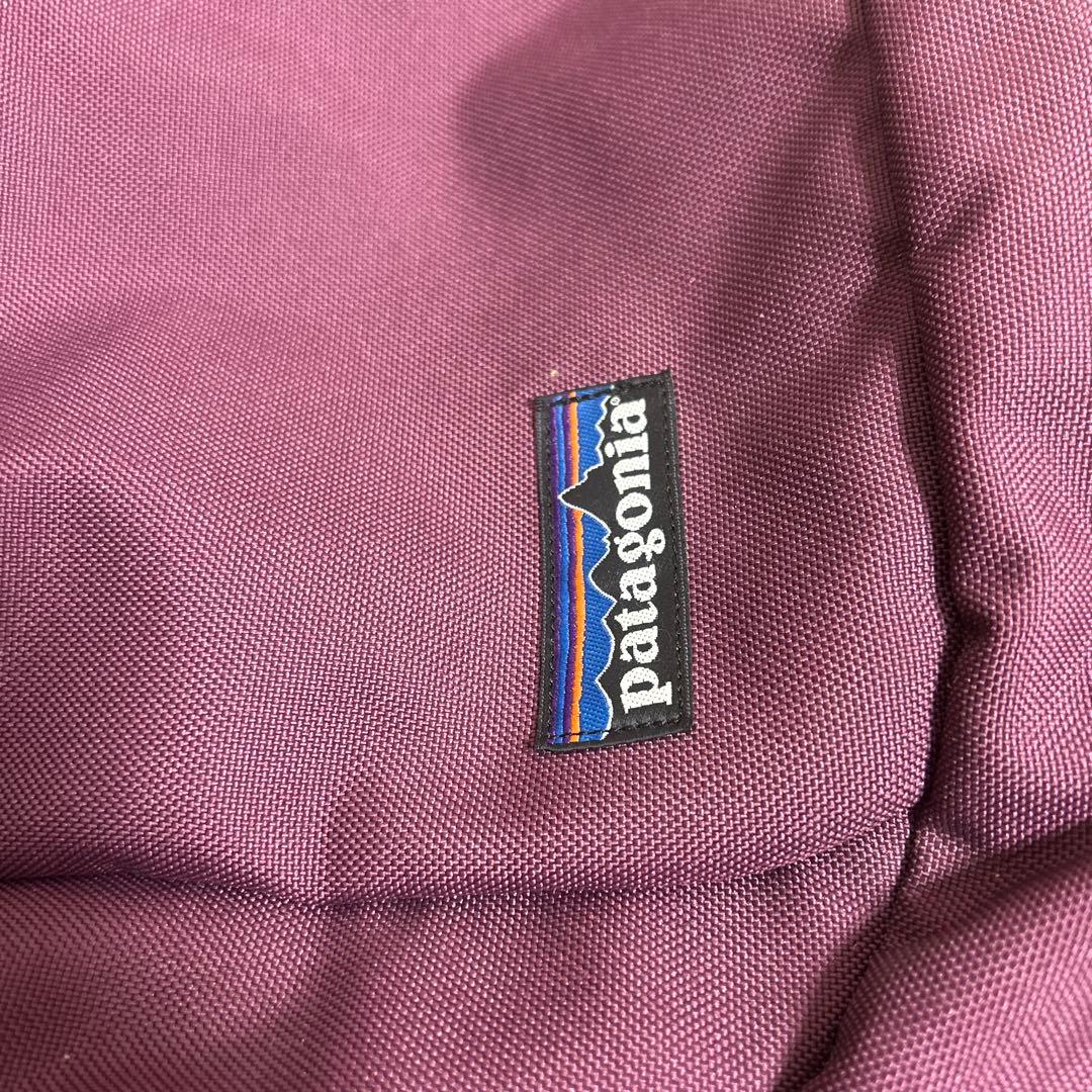 patagonia キャリーケース