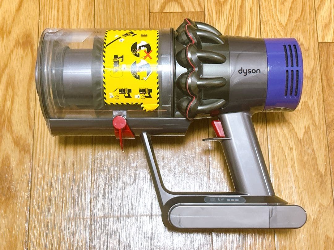 動作品　ダイソン SV12 サイクロンクリーナー　掃除機　Dyson スリム