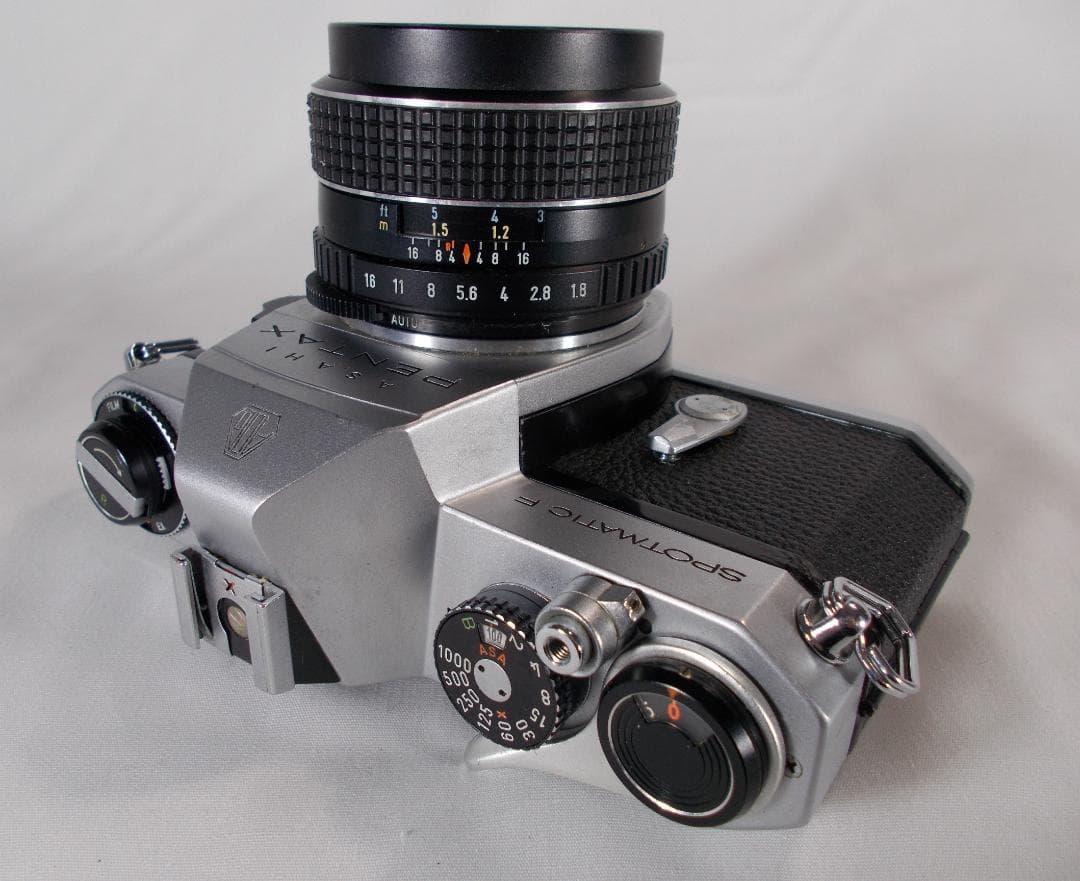 フィルムカメラ 整備済 完動品　Pentax SPF + f/1.8　N188