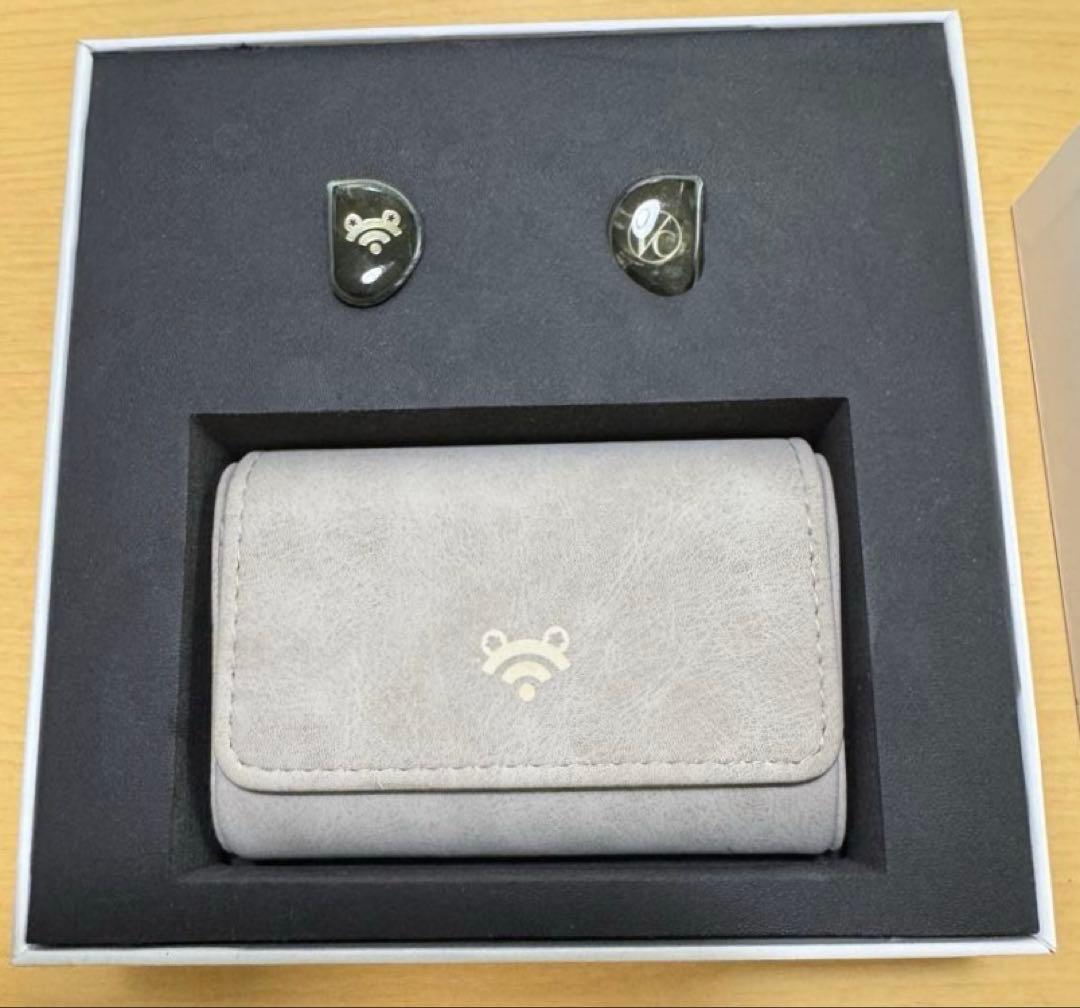 【中古】小春六花 コラボイヤホン『T-1000』