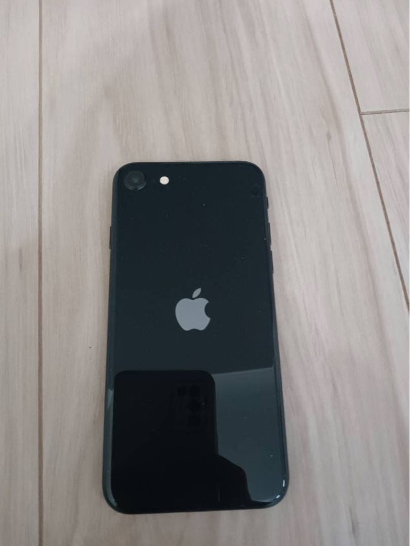 iPhoneSE 第３世代 64GB ミッドナイト【ジャンク品】