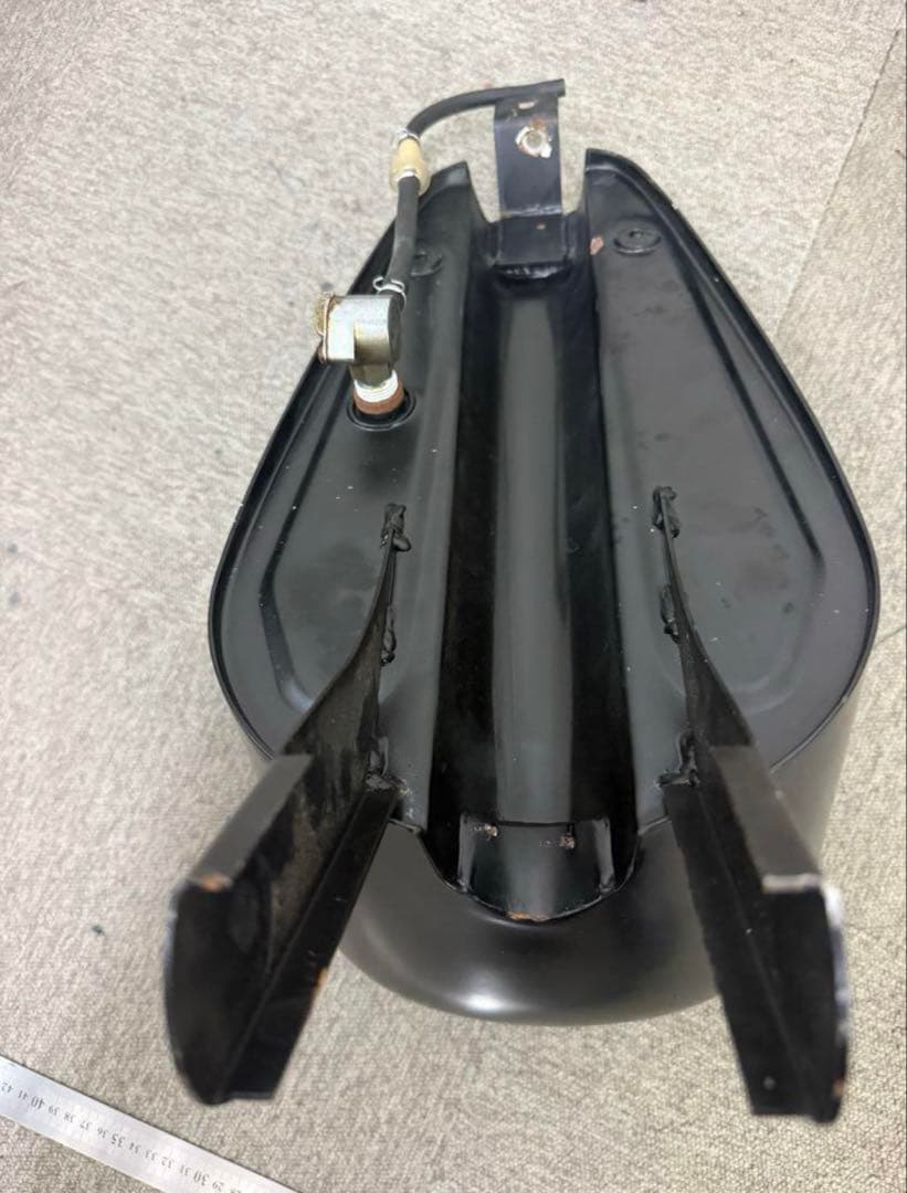 SR400 タンク　スポーツスタータンク ブラック