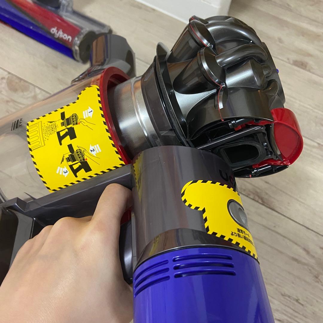 ダイソン Dyson V7 Fluffyコードレス 掃除機