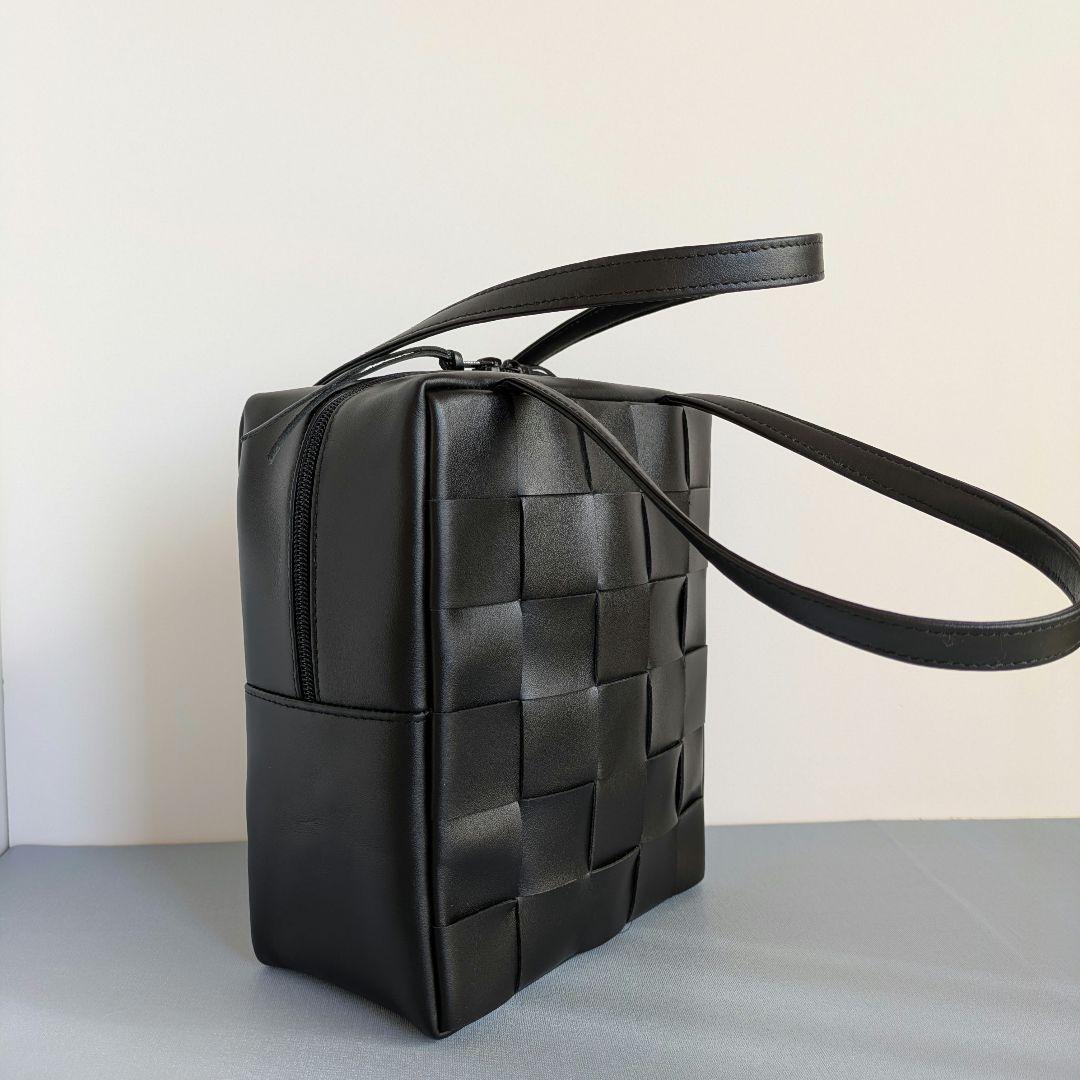 orika　ポーチ　スクエアバック