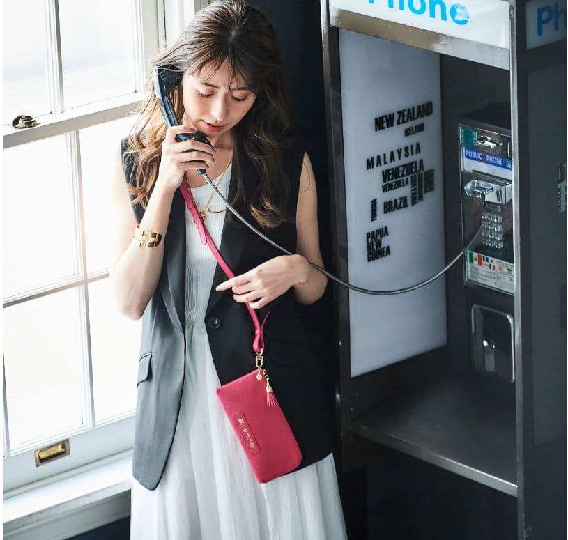 ATAO アタオ　バティ　バッグにもなる長財布　マゼンタ