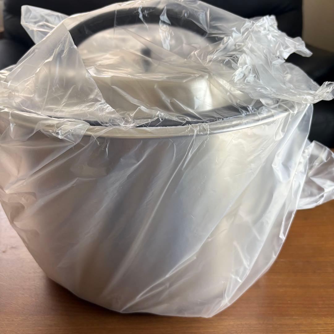 米びつ 真空 米櫃 密閉米びつ 保存容器 負圧シール ステンレス製 防湿 防虫