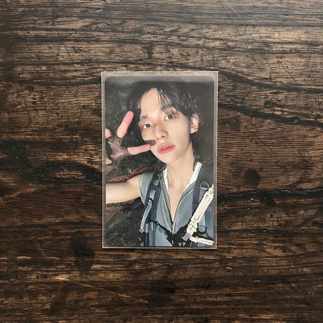 【 公式品・希少 】StrayKids ヒョンジン GIANT トレカ