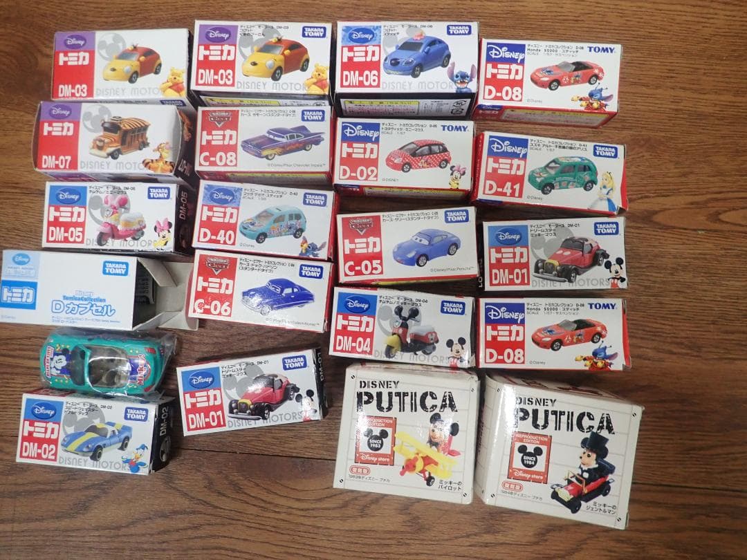 d*7様 ディズニーモータース トミカミニカー　プチカ　20台セット