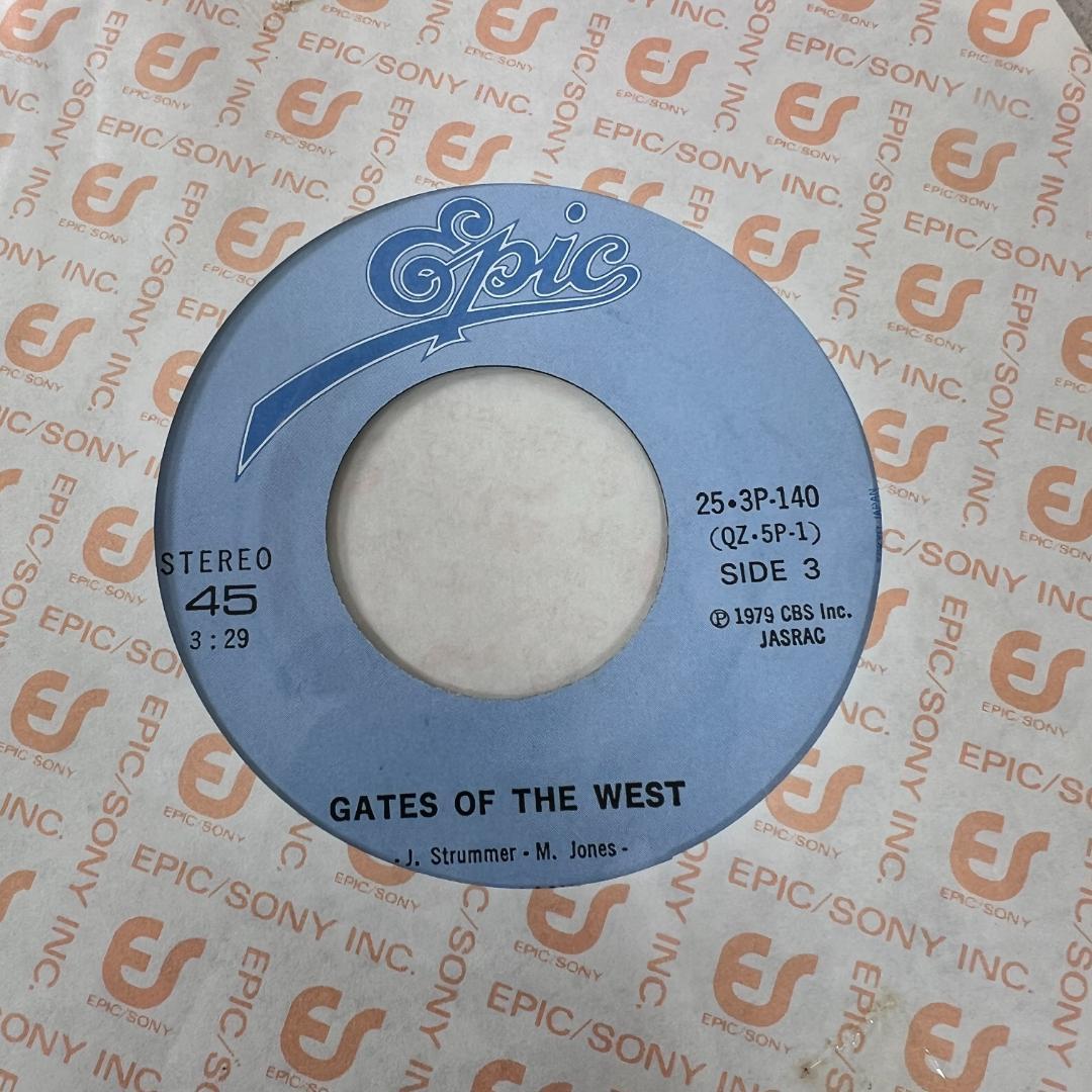 限定貴重盤THE CLASH LPレコード＋シングルパールハーバー79 レコード