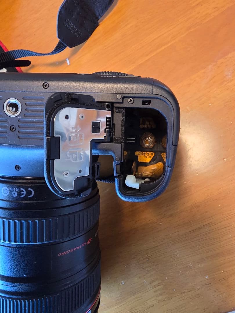 Canon EOS 6D デジタル一眼レフカメラ