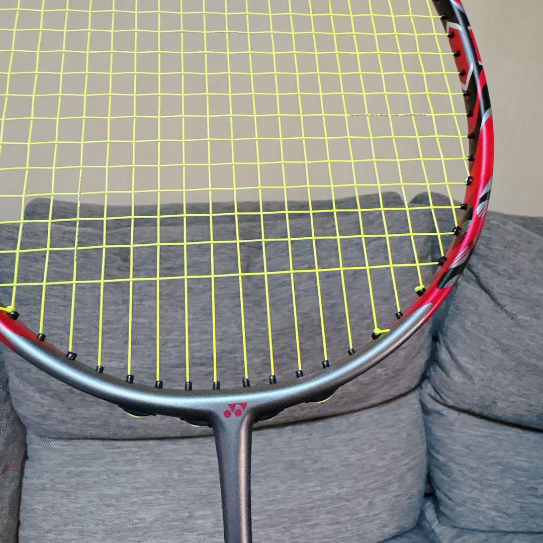 バドミントン　ラケット　ヨネックス　アークセイバー　11プロ　超人気　品薄