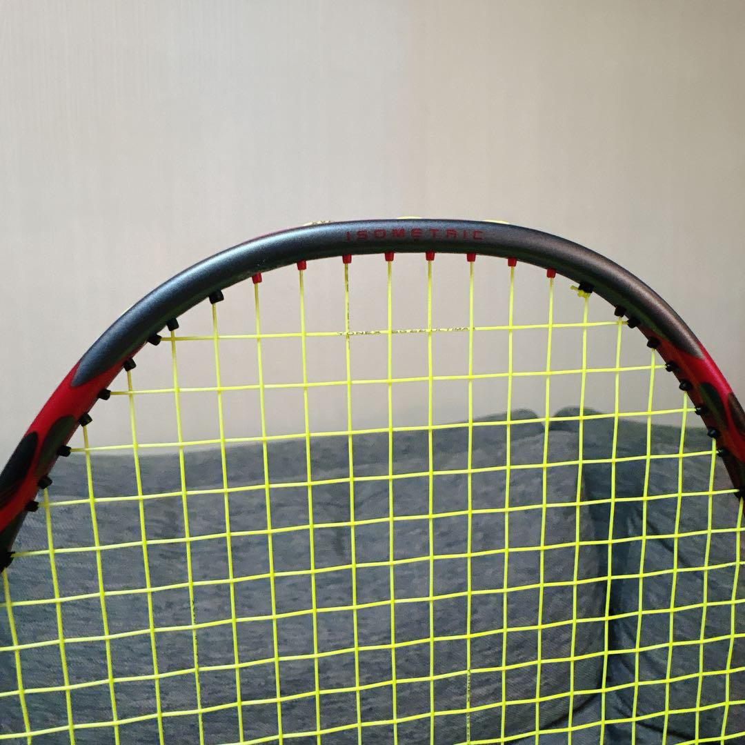 バドミントン　ラケット　ヨネックス　アークセイバー　11プロ　超人気　品薄