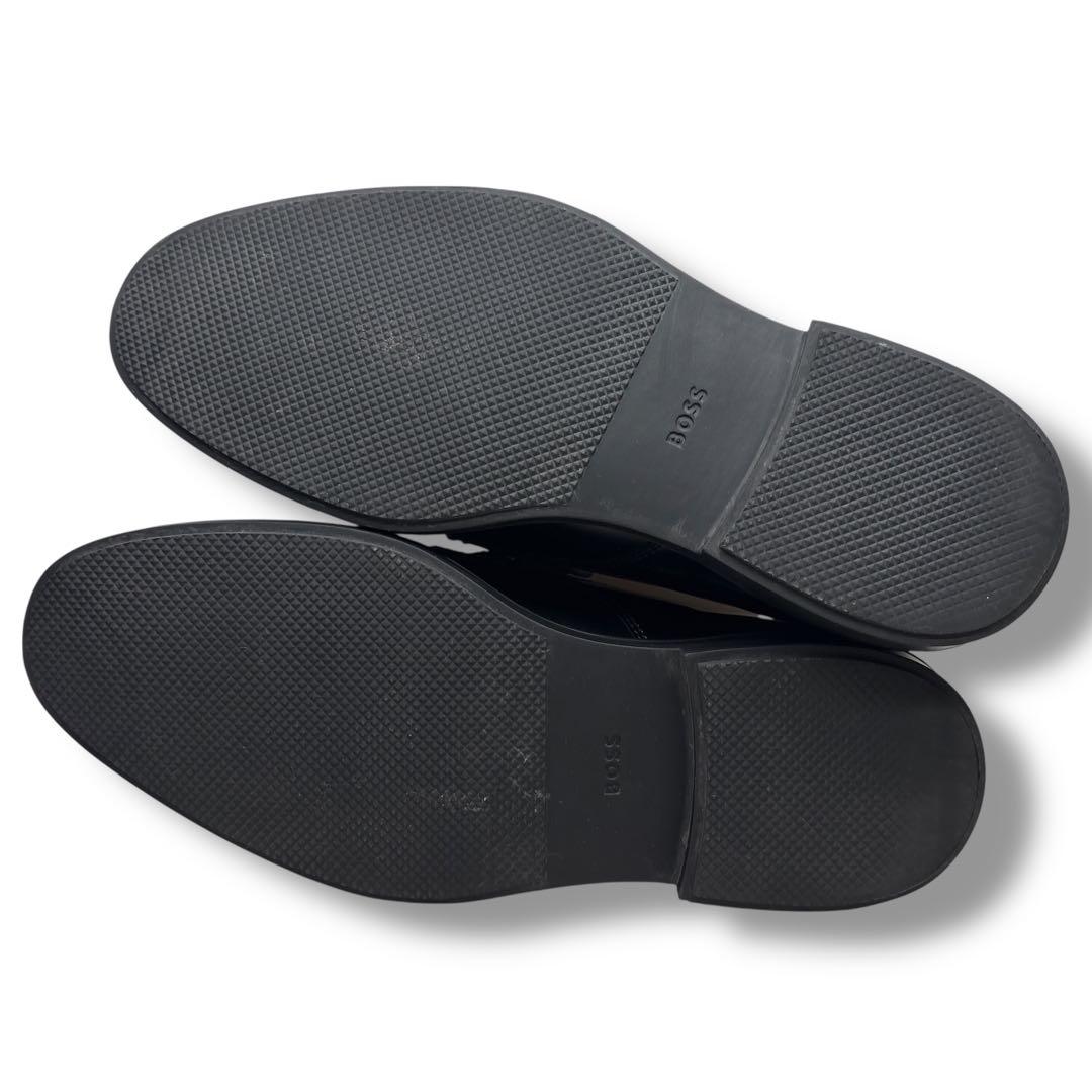 美品■HUGO BOSS【26.0】現行 総柄ロゴ ローファー ブラック 本革