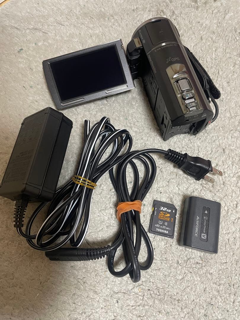 動作ok　SONY　Handycam HDR-PJ590V 12年