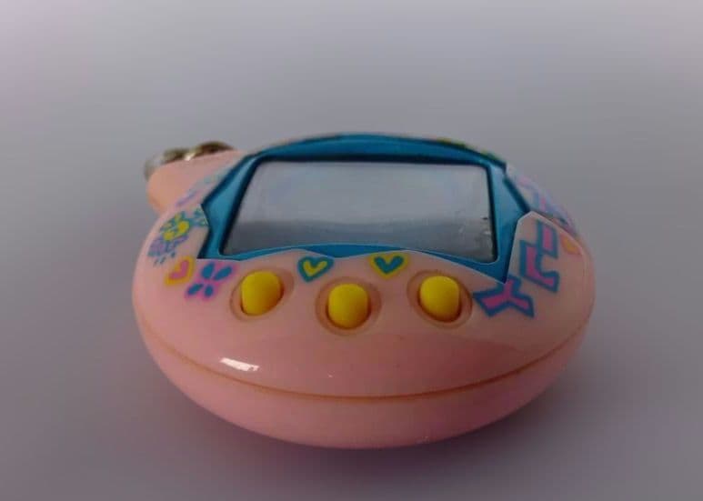 いぇー！ふぁみりーイロイロ！ たまごっち プラス ふぁみたまラブ(m37)