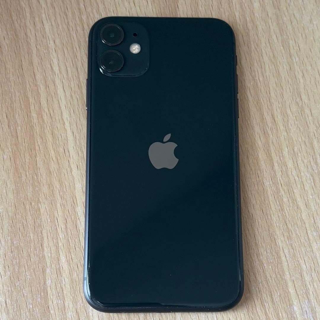 山岡　iPhone11 128gb ブラック