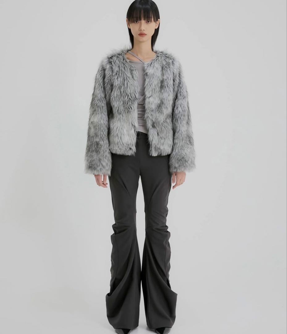 FLEREUP グレー ファーコート ジャケット　韓国　毛皮