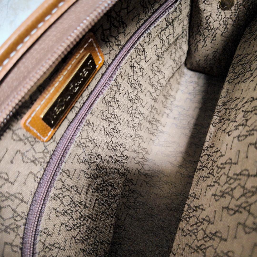 ★【イヴ・サンローラン】立体刺繍 シボ革 /セカンドバッグ ブラウン 新同品