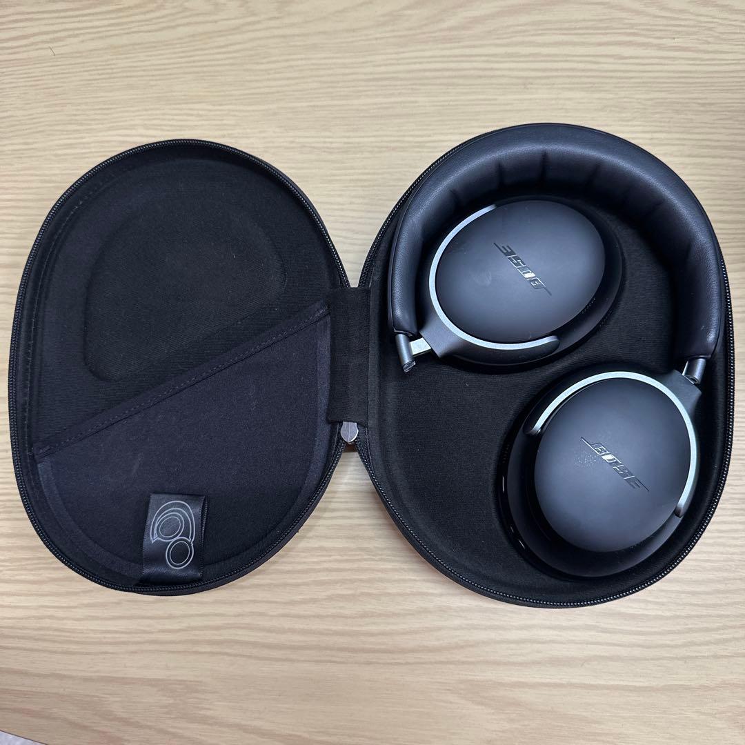 Bose ワイヤレスヘッドホン 収納ケース付き