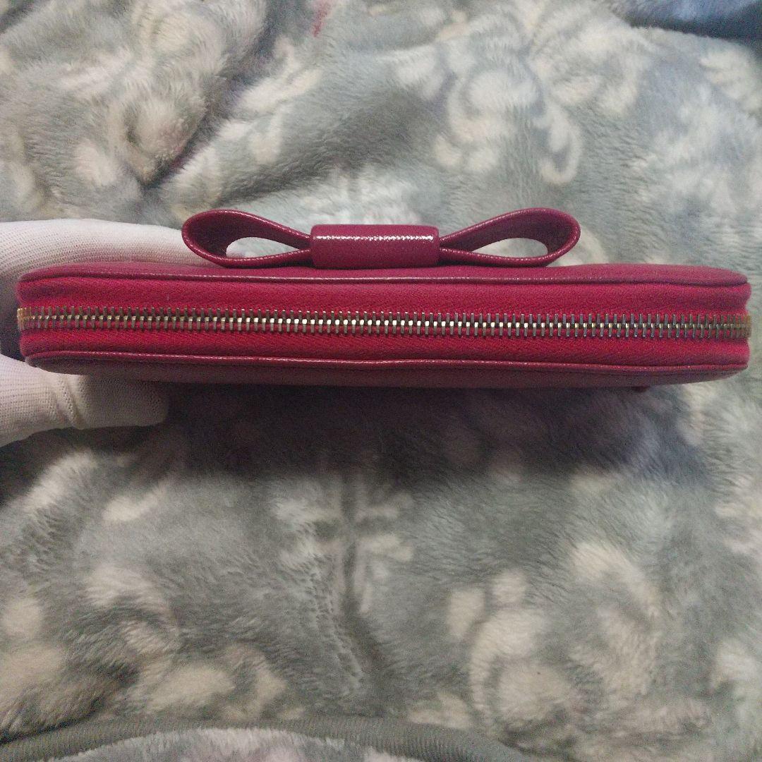 PRADA サフィアーノラウンドファスナー 長財布 リボン付き