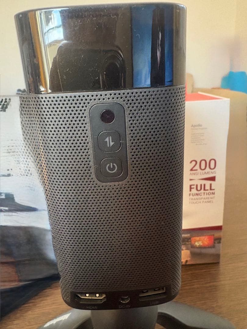 NEBULA Appolloプロジェクター本体 Manfrotto三脚付き