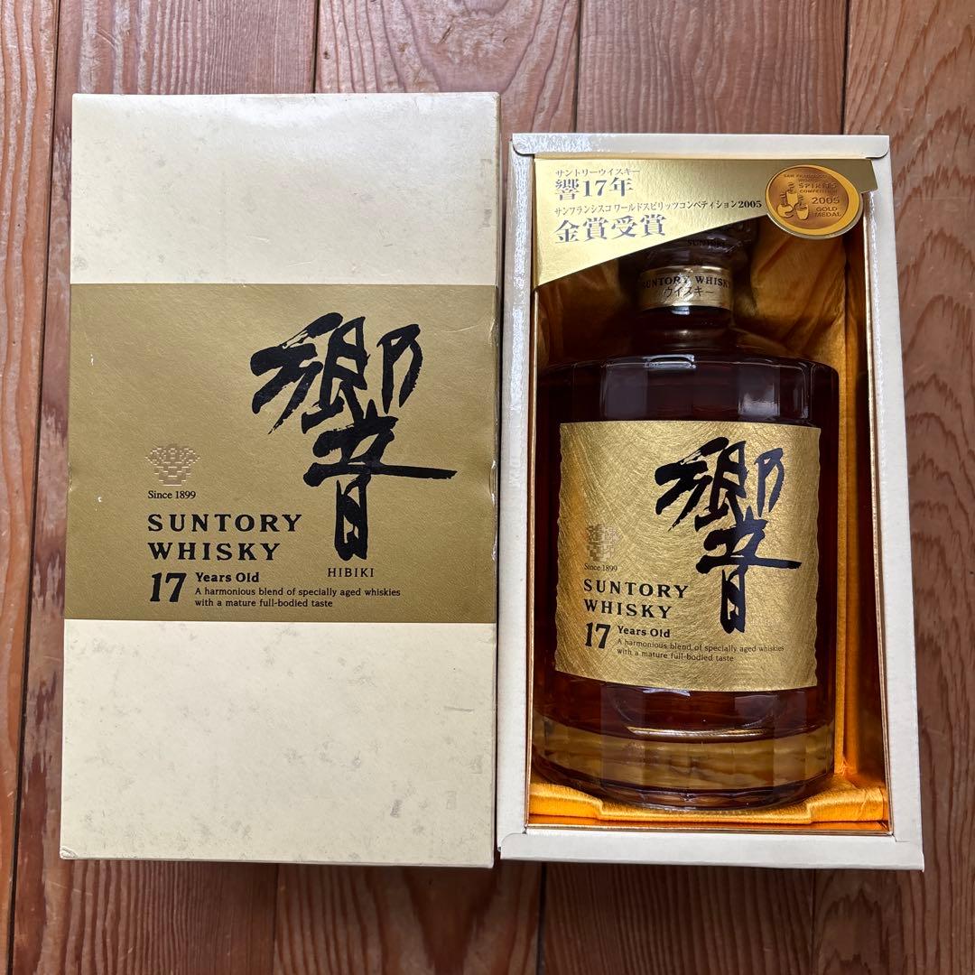 【希少】SUNTORY WHISKY 響17年（旧）ゴールドラベル
