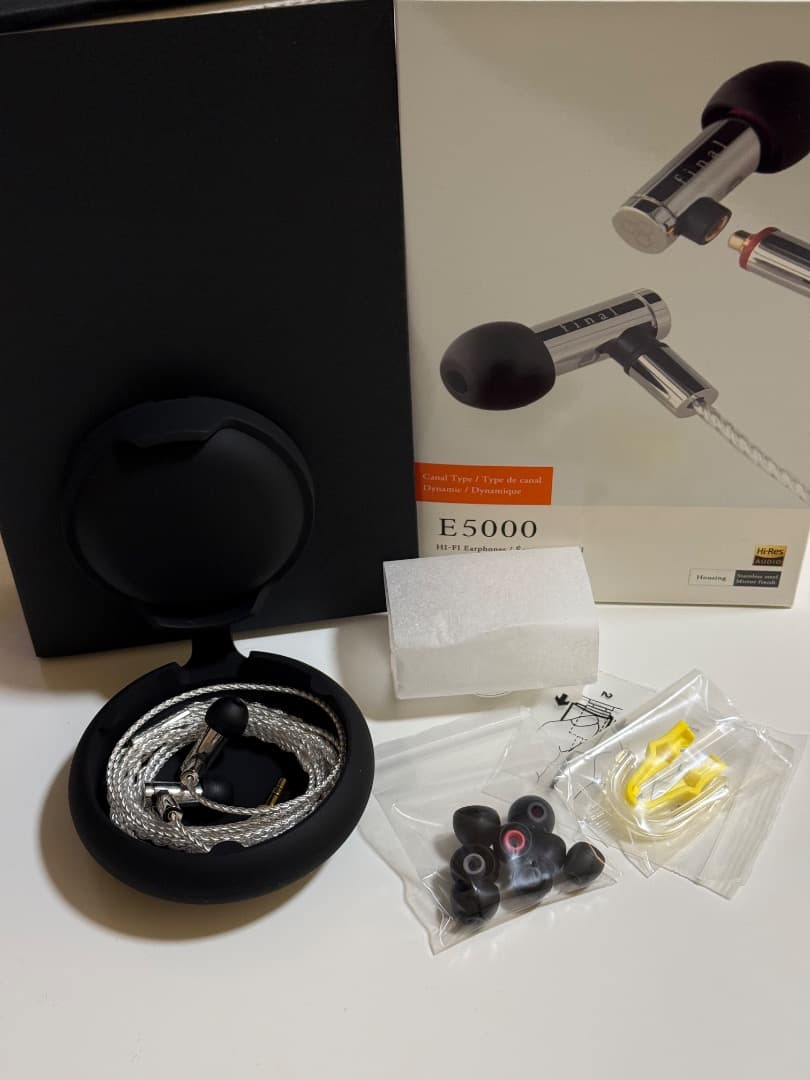 [新品同様] Final E5000 インイヤー型イヤホン