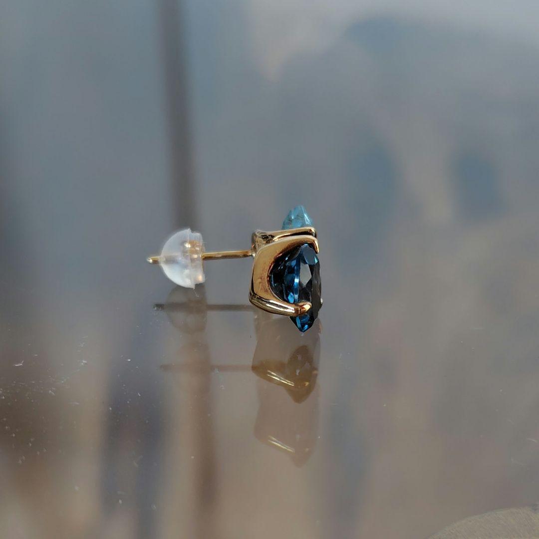 ヒマリ ミューズ 2 ストーン シングル プチ ピアス ブルー