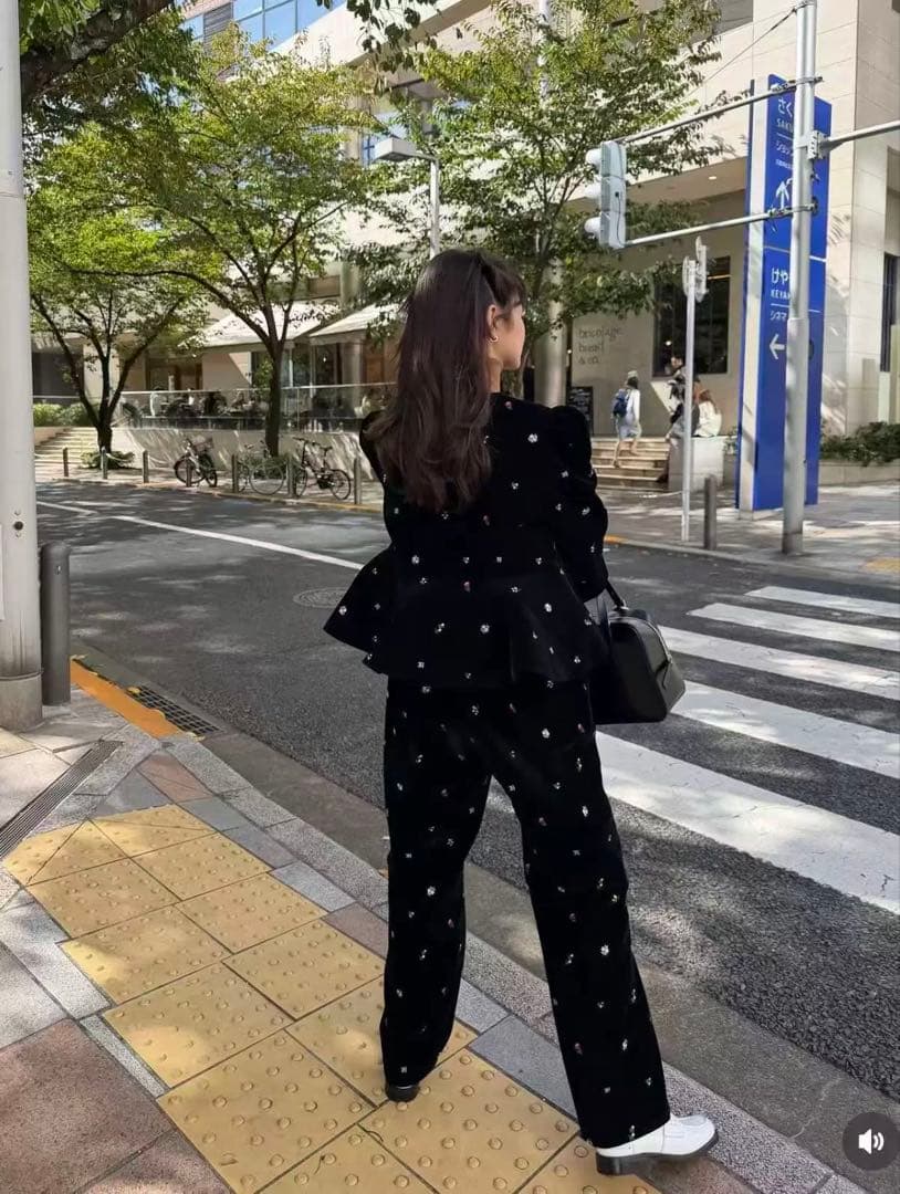 タグ付き新品 bibiy B. STARRY PANTS 刺繍 パンツ