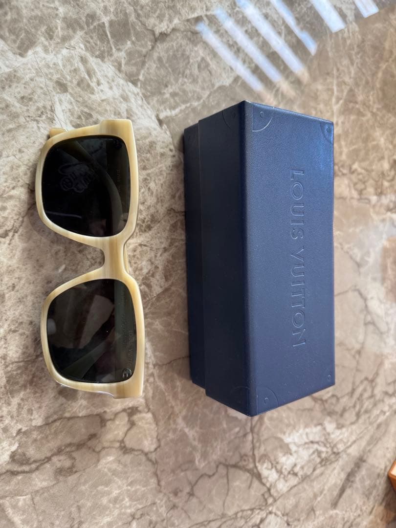 ルイヴィトン　サングラス