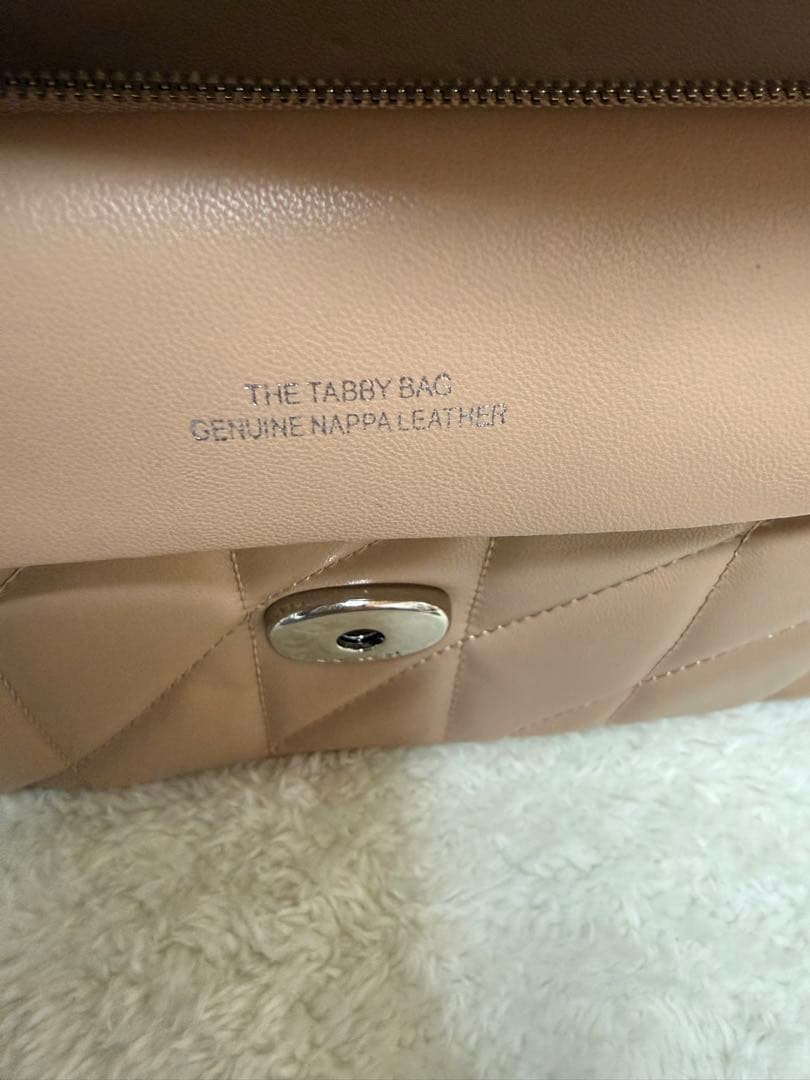 COACH ベージュ キルティング ショルダーバッグ26cm