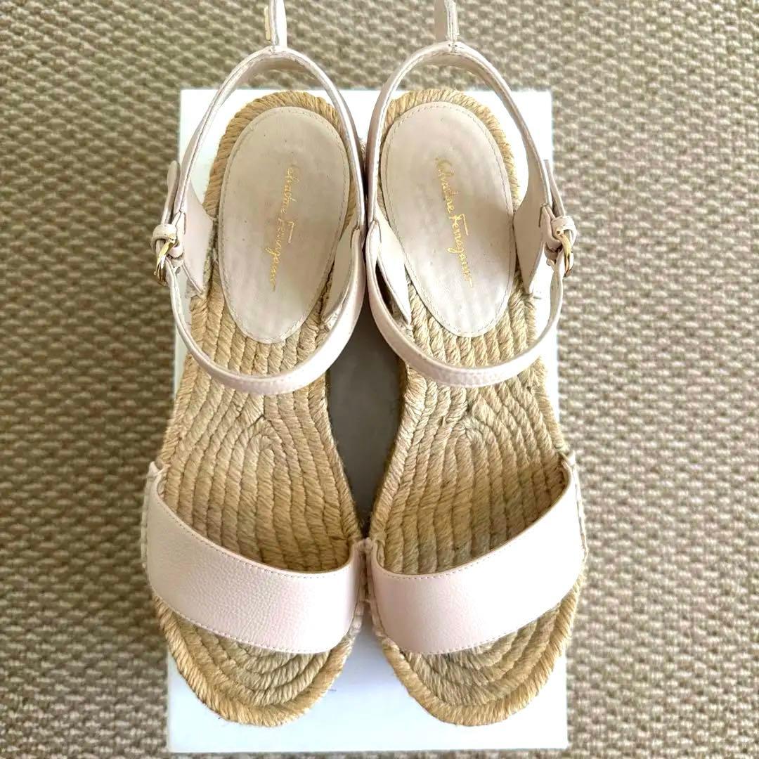 【最終値下げ❣️】フェラガモ　ウェッジソールサンダル ピンク レザー 24