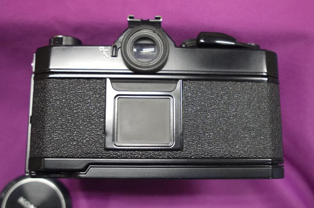 コニカオートリフレックスニューT3　５０ミリF1.4付き　HCアダプター付き