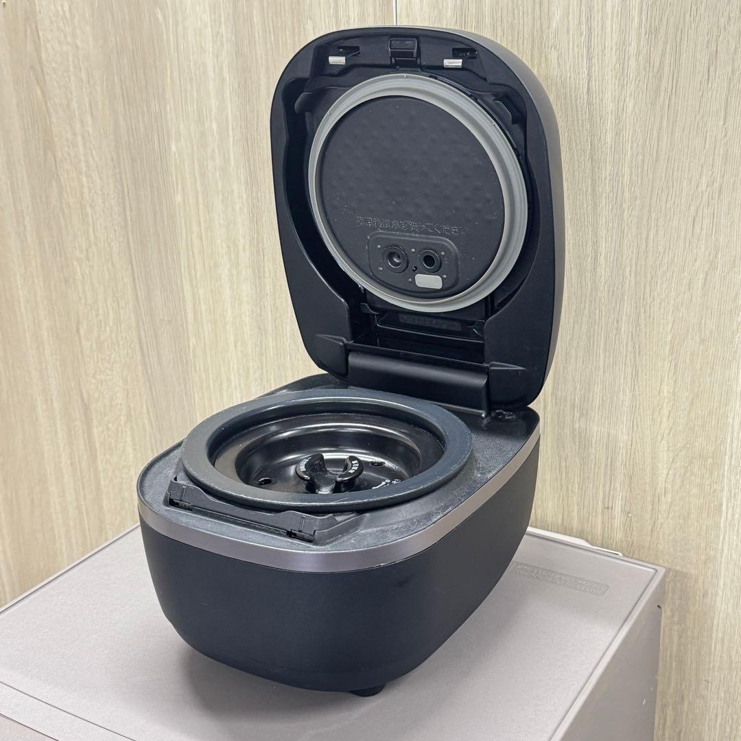 A1398☆激安‼️2019年製タイガー魔法瓶 土鍋ご泡火炊き JPG-S100