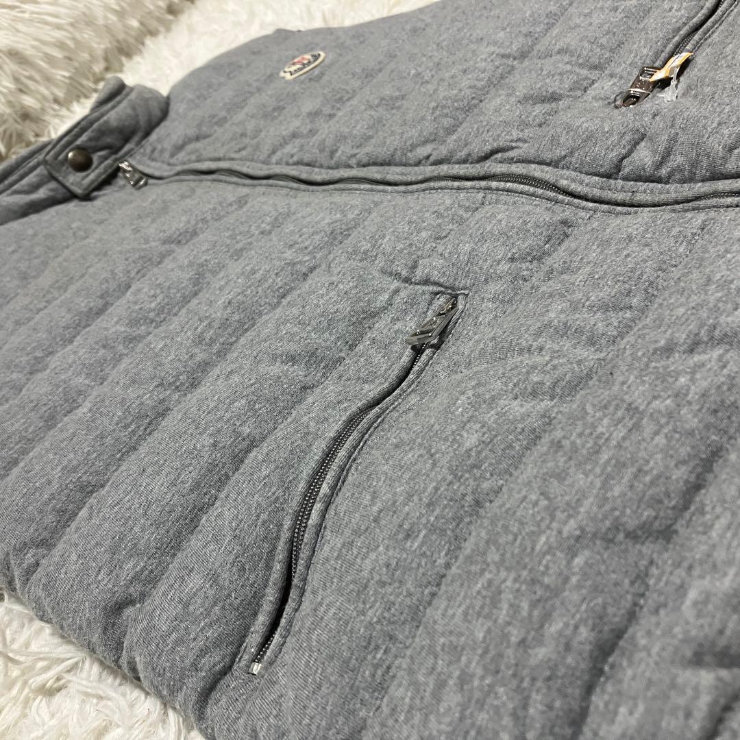 MONCLER　ダウンベスト　グレー　ロゴパッチ　　クリーニング済