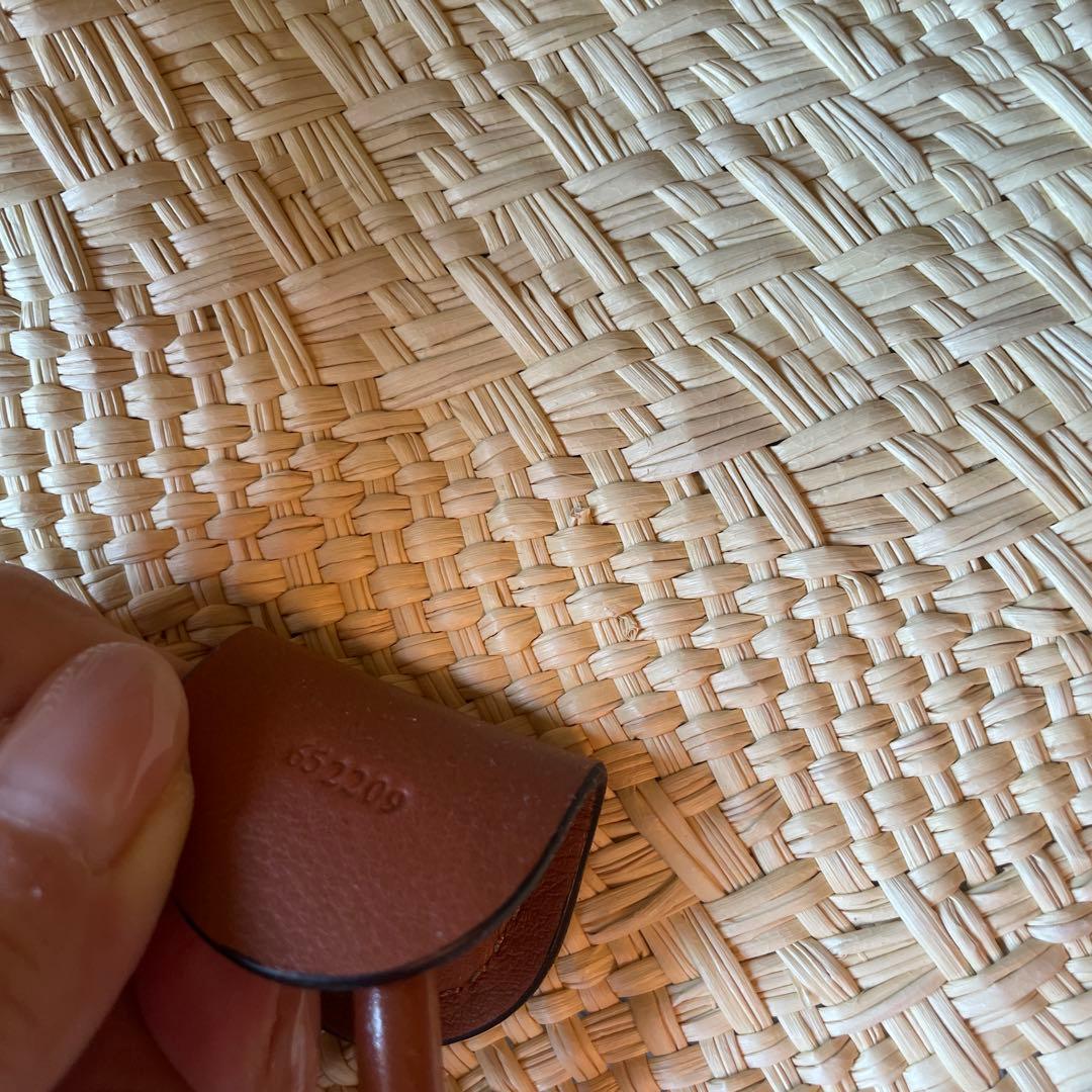 【美品】ロエベ アナグラム　バスケットバッグ　スモール　かごバッグ