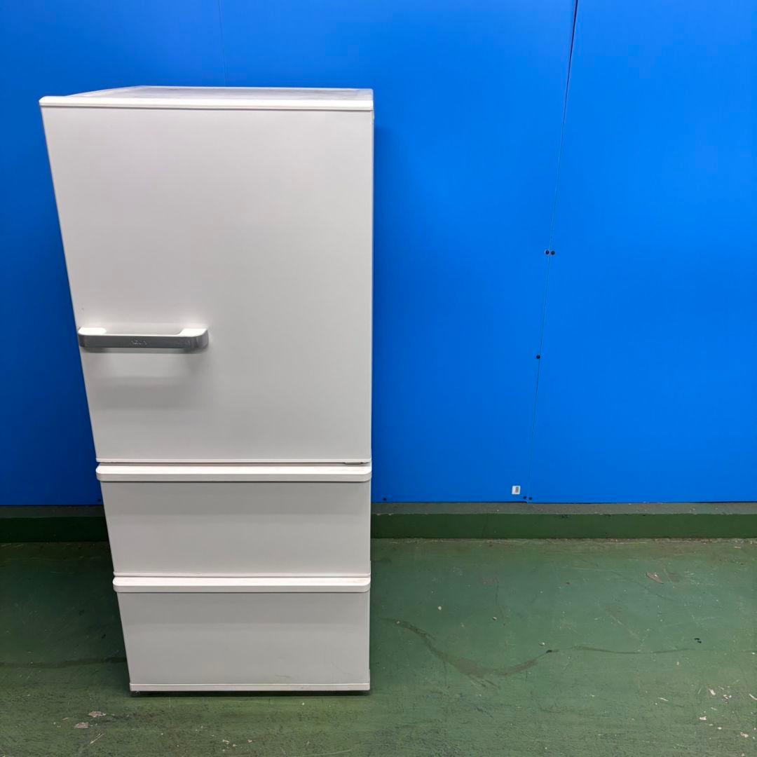 590 大型冷蔵庫　一人暮らし　家庭用でも！オススメ　200L〜300L　極美品