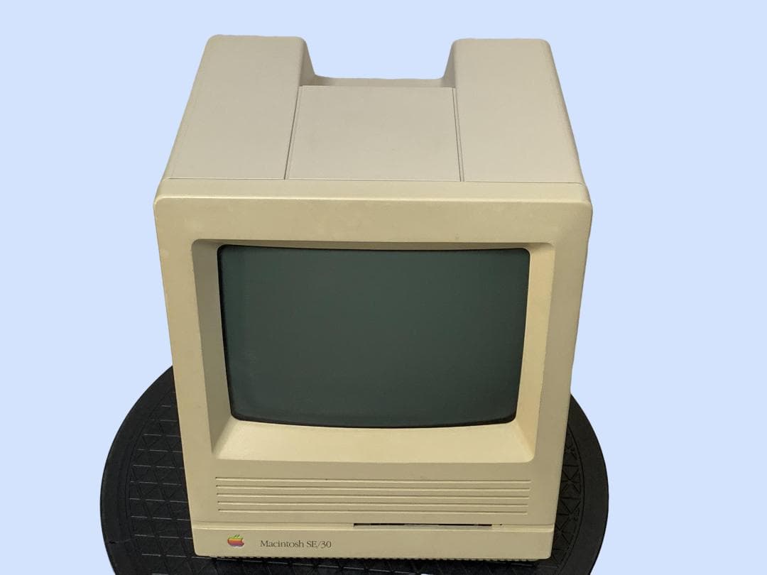 M8931 Apple アップル Macintosh SE/30 ジャンク品