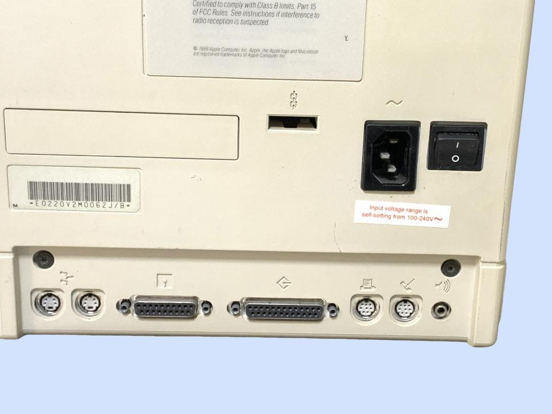 M8931 Apple アップル Macintosh SE/30 ジャンク品