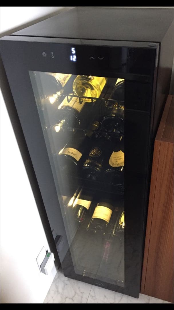 フォルスタージャパン ワインセラー上下2室個別温度設定 34本FJN100GBK