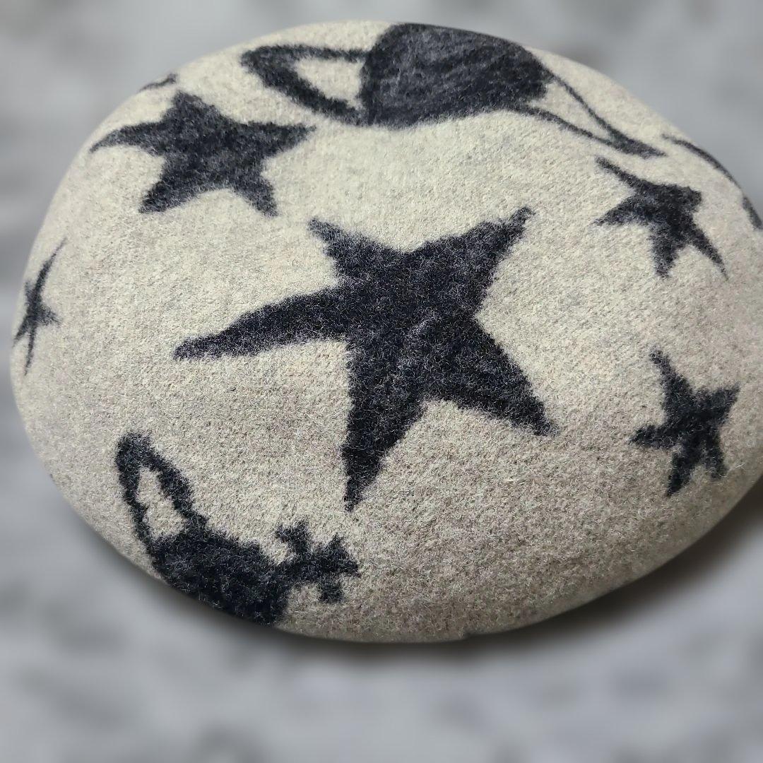 【美品】Vivienne Westwood ベレー帽 星柄