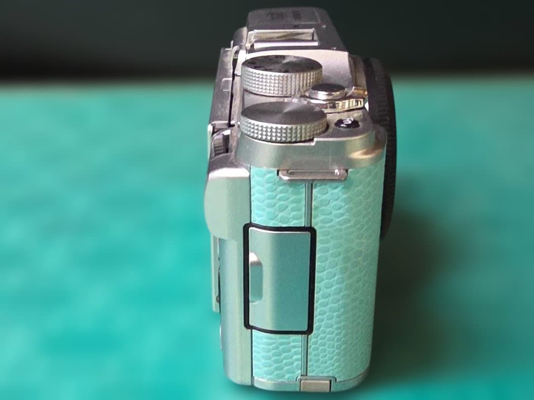 富士フィルム X-A2 ミントグリーン 超希少カラー