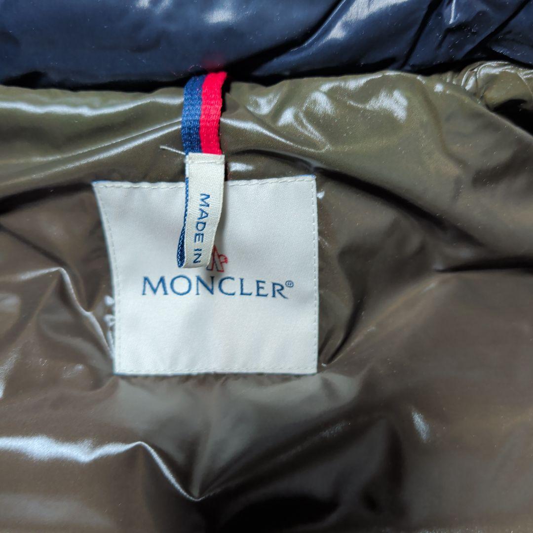MONCLER ネイビー ダウンベスト