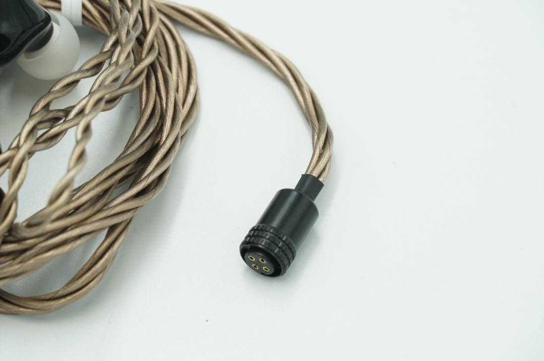 THIEAUDIO Oracle MKII Tiger 有線イヤホン