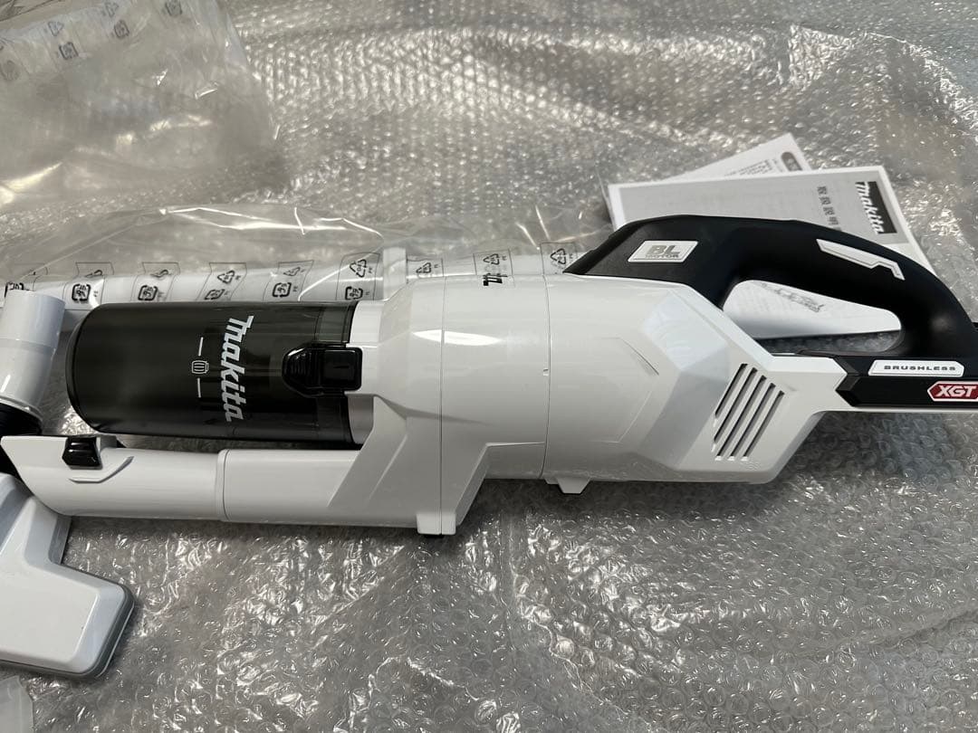 マキタ CL003G充電式 掃除機40vホワイトセット未使用品