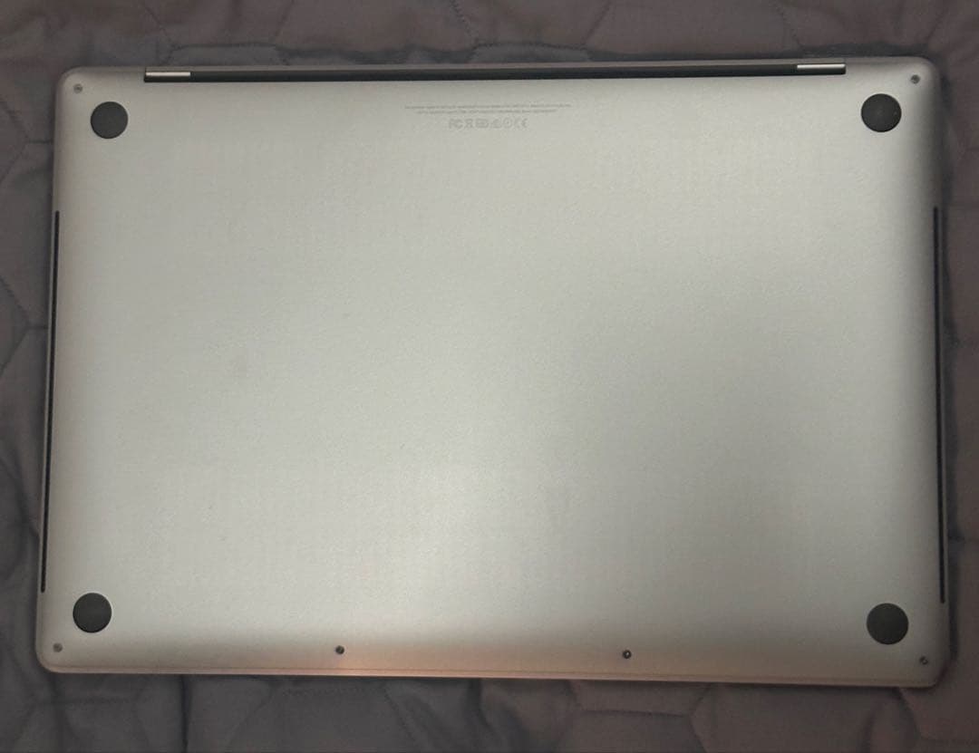 MacBook Pro (15インチ, 2016) 本体(箱無し)_美品1TB