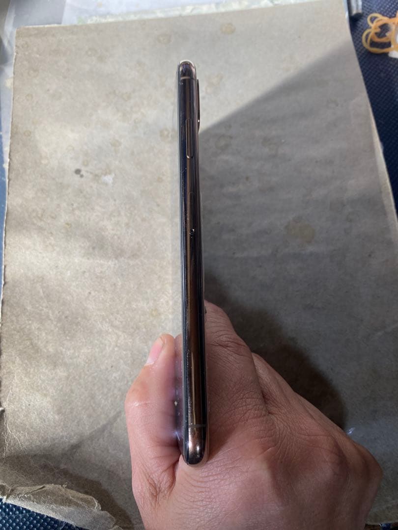 iPhone XS Max SIMフリー 256GB バッテリー100%