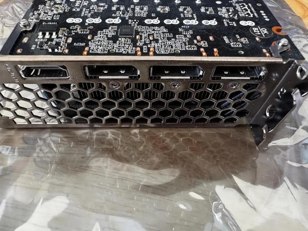 グラフィックボード・グラボ・ビデオカード GAINWARD GEFORCE RTX 4060 Ti 8GB